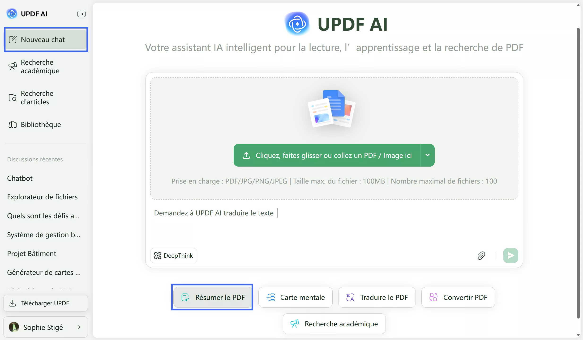 Téléverser un fichier PDF dans la conversation