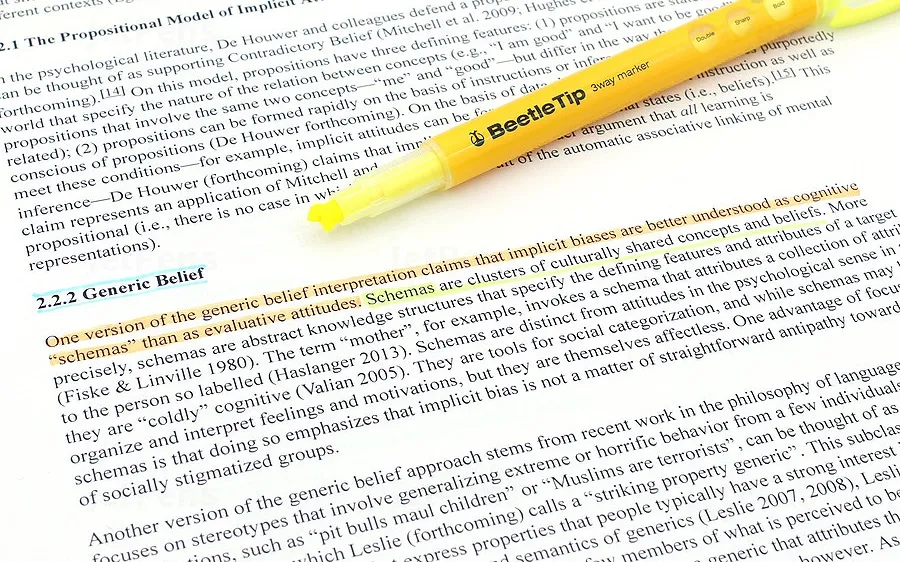 highlighting pen