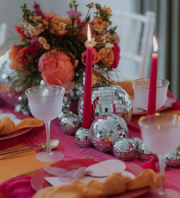 valentine's day dinner table decoration ideas sparkle