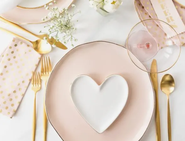 valentine's day dinner table decoration ideas bowls