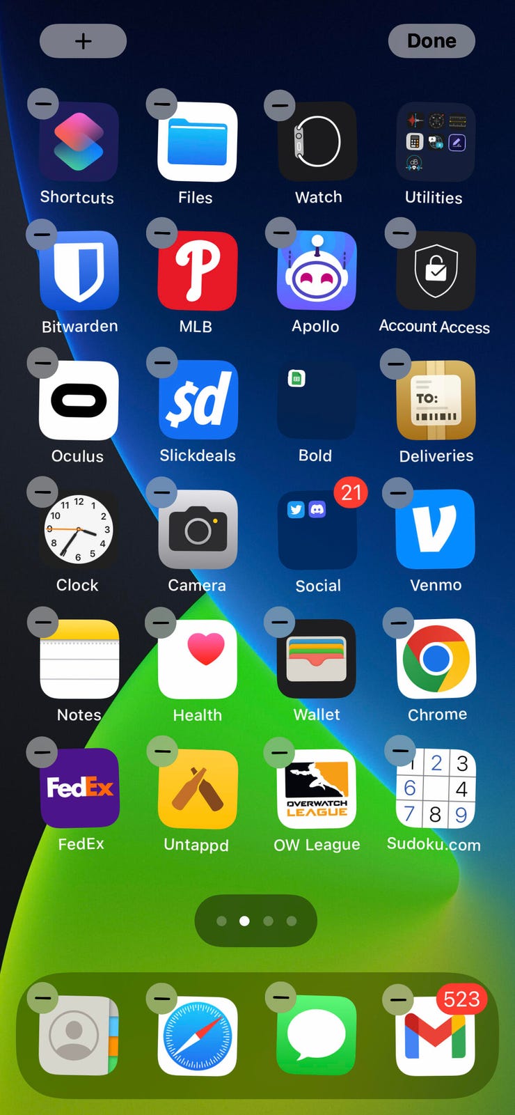 hide app folder on iphone