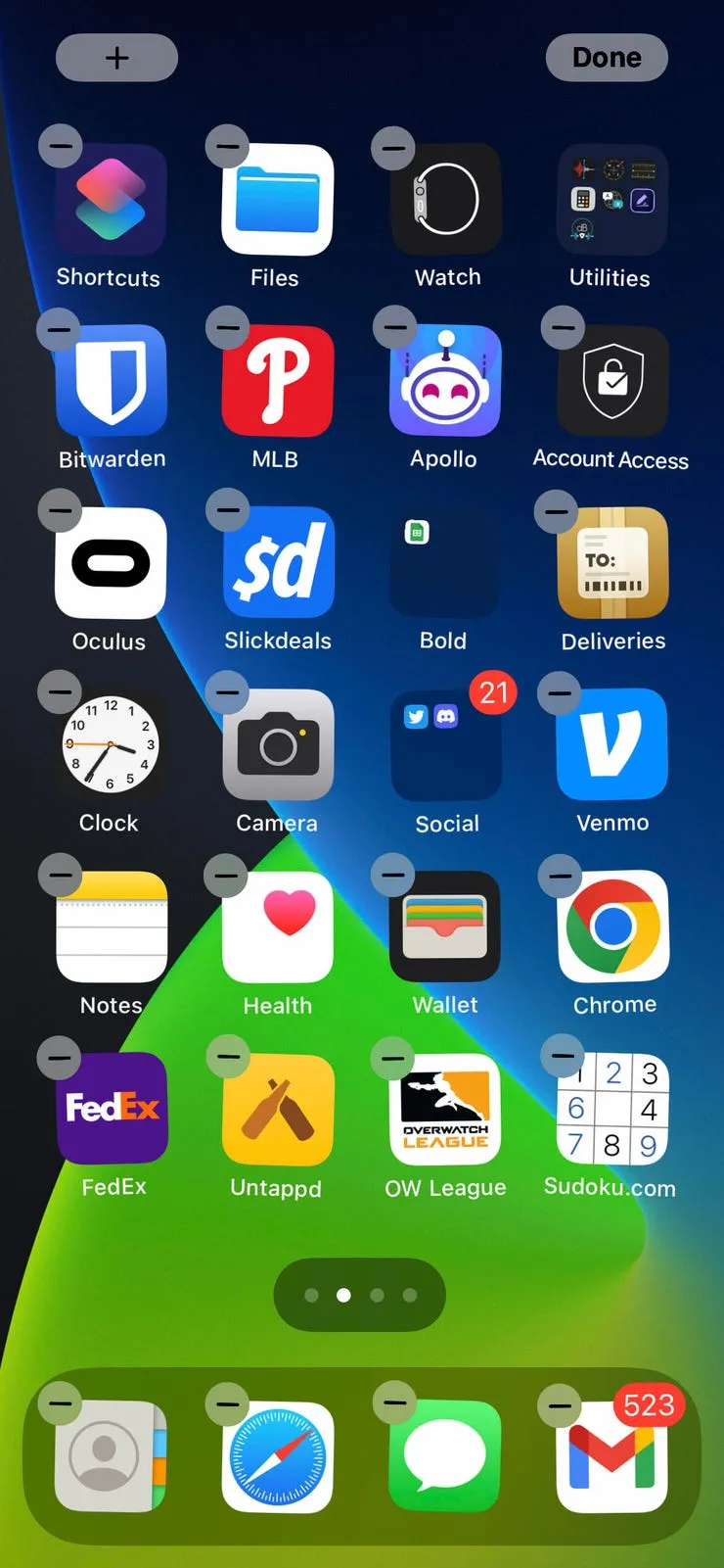 hide app folder on iphone