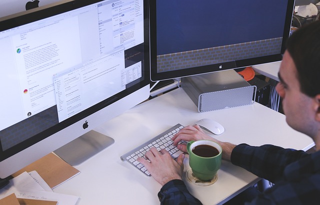 Profesyoneller ve Pazarlamacılar için AI yazarı