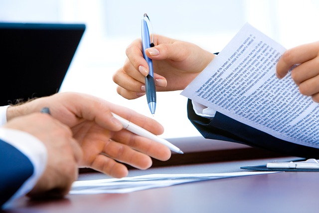 Simplifying Business and Legal Document Writing with UPDF AI Paragraph Generator