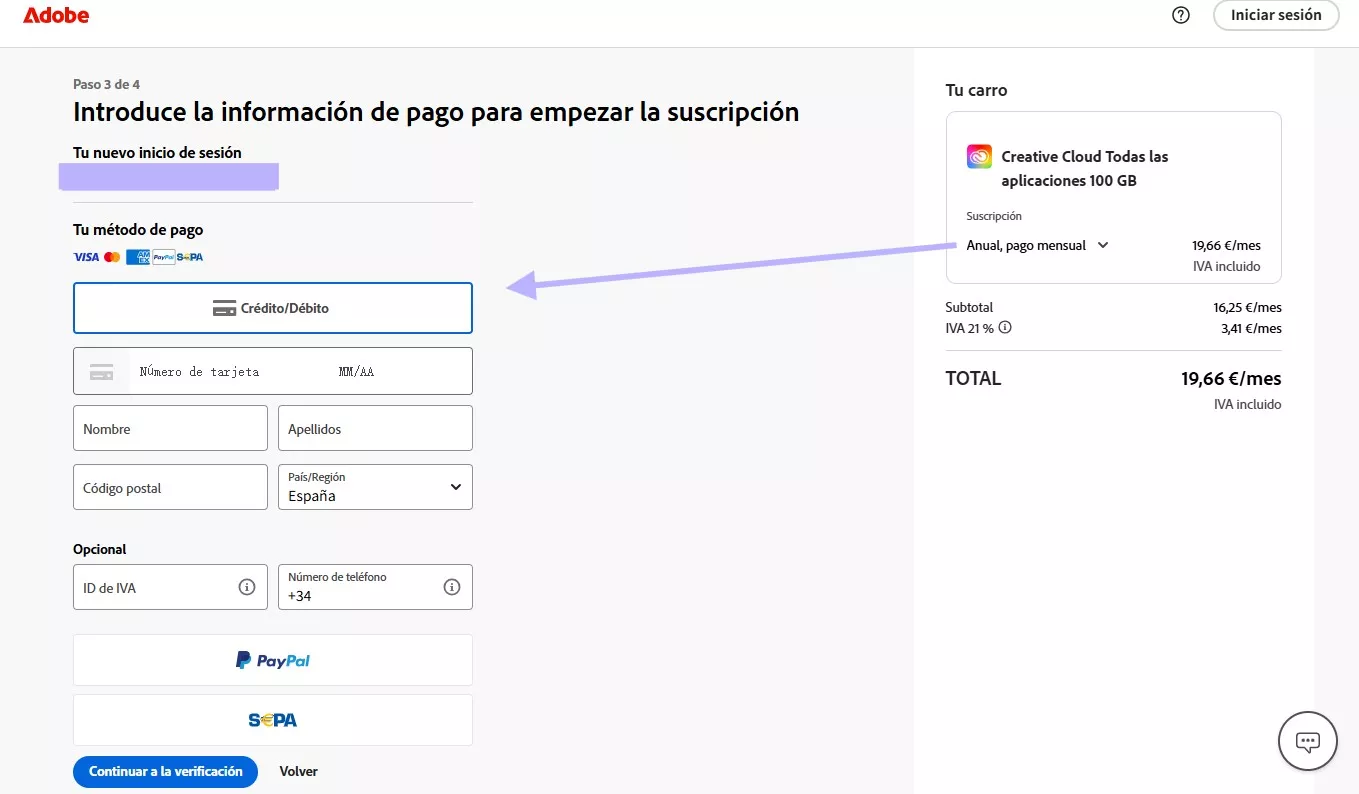Introduce los datos de tu tarjeta para comprar la licencia de estudiante de Acrobat