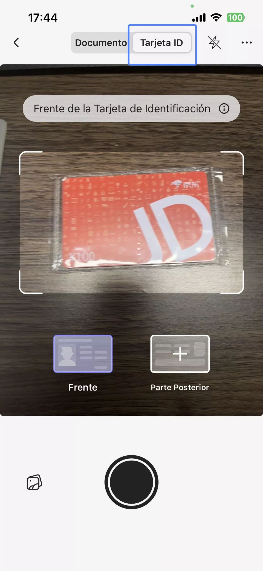 seleccionar “tarjeta de identificación” como tipo de escaneo en iPhone y iPad