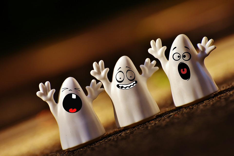 cute ghosts wallpaper