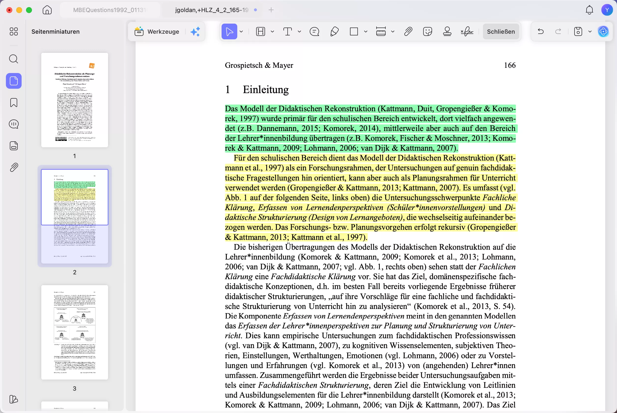 Markieren Sie den Text mit der ausgewählten Farbe