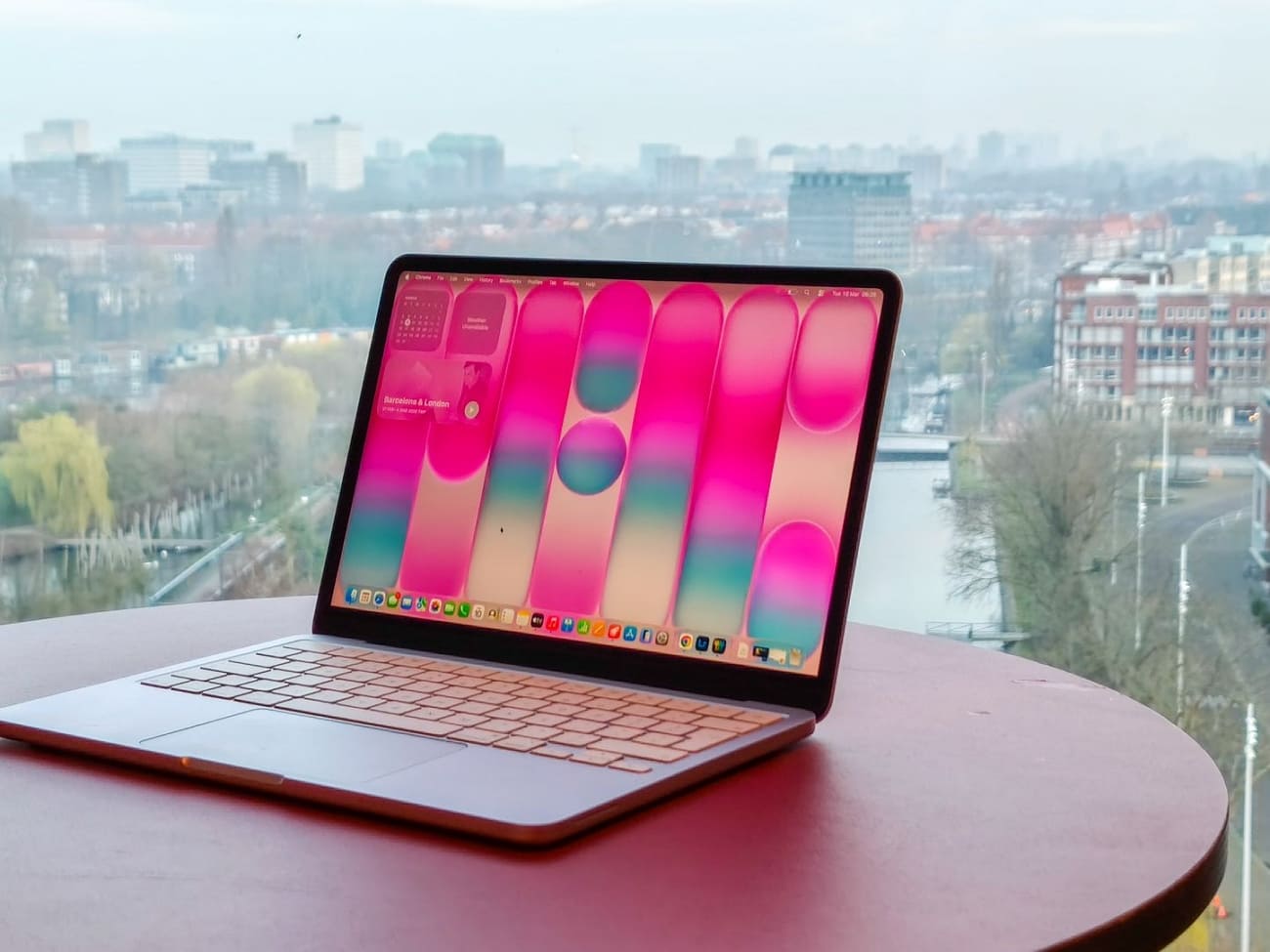 macbook neo portable silent work