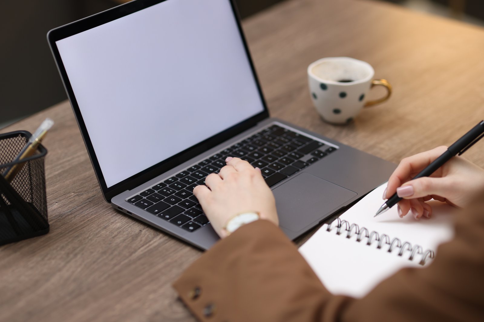 Bringing a paragraph's main point into focus